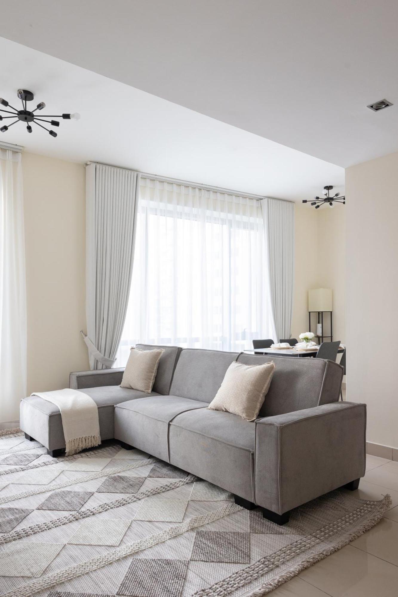 Bright & Cozy In Heart Of Marina *